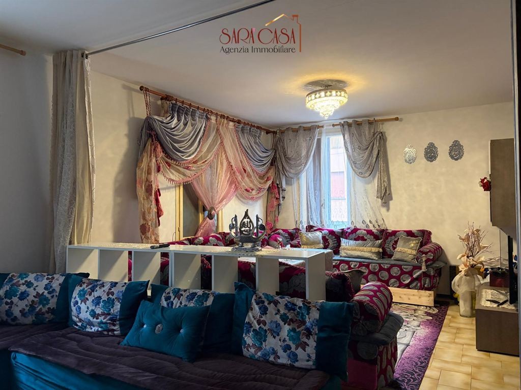 APPARTAMENTO SU DUE LIVELLI IN CENTRO STORICO