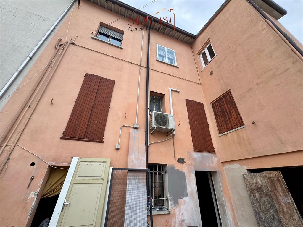 APPARTAMENTO AL SECONDO ED ULTIMO PIANO