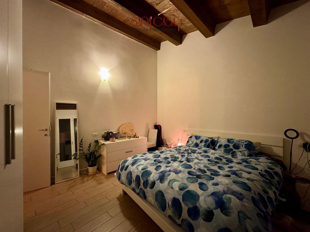 ELEGANTE BILOCALE A REDDITO IN CENTRO STORICO