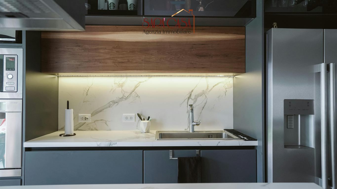 Appartamento con due camere da letto e terrazzo
