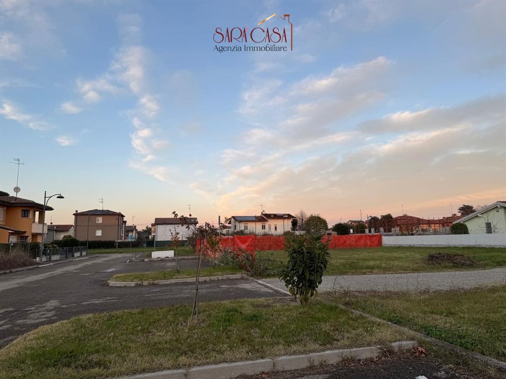 LOTTO EDIFICABILE IN ZONA RESIDENZIALE